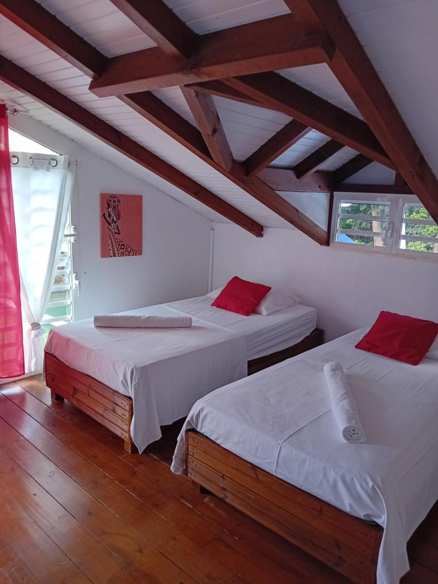 Les Hauts De Bornave 德赛 外观 照片